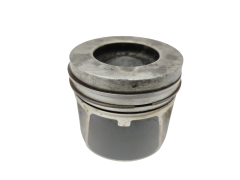 Engine Piston S 120A10010R 1.6 DCI Renault