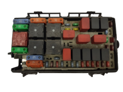 Fuse Box Fiat 51775622 Delphi 20147