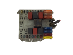 Fuse Box Fiat 46752706 Delphi 18937