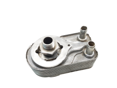 Engine Oil Coolerr 8200780410 1.2T turbo D4F Renault Clio 3 Modus 