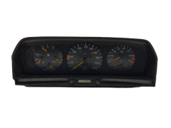 Speedometer/Instrument Cluster Mercedes 190 W201 2015424766