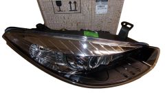 Headlamp Right New Original 260107517R Renault Fluence
