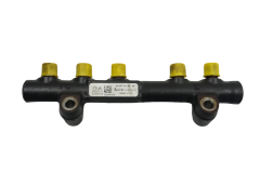 Injection Rail 9804776780-00 1.6 HDI TDCI Citroen Peugeot FoMoCo