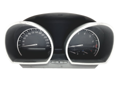 Speedometer/Instrument Cluster BMW Z4 6211 4116030-01 1024220-02 Borg