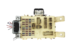 Fuse Box 91950-1J030 IPJ3 Hyundai YURA 25648