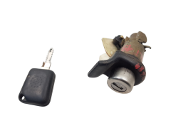 Boot Lid Latch/Trunk Lock Catch Rear Renault 19 7701036005 7701349745 Valeo