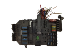 Fuse Box Smart 0001683V001 18514 Fuse Box Smart 0001683V001 18514