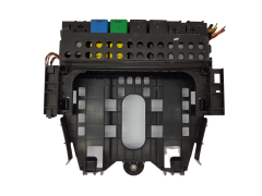 Fuse Box A1695450001 550000570 1418562-1 Mercedes-Benz 20642