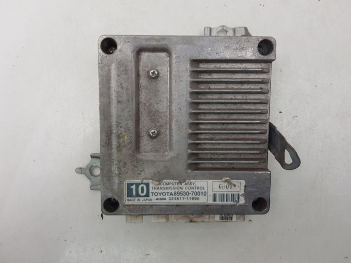 ゲームソフト　7  0930 Toyota Hilux Surf TRN215W 89530-35281 4WD Control unit oem