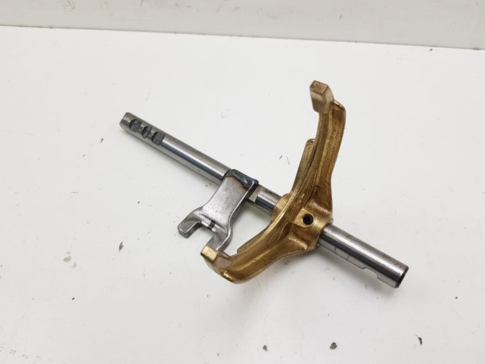 Gearbox Shift Fork JH3 8201262779 8200236255 Nissan Renault - used