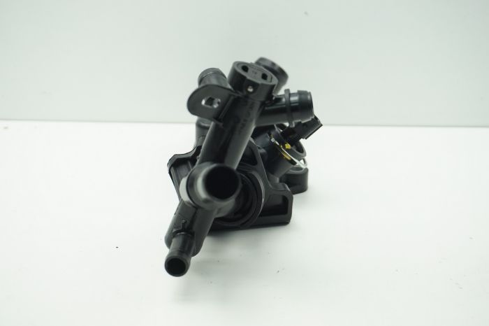 Renault Termostat Komple Clio 4 0.9 Tce 110608635R - Türkiye'nin Oto Yedek Parça