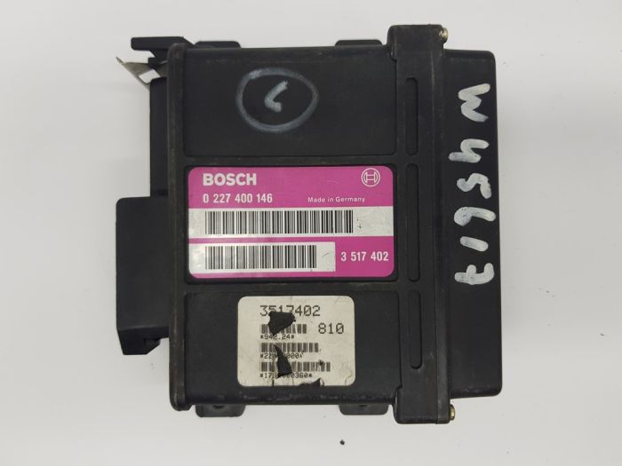 Engine Controller Volvo 3517402 0227400146 Bosch - used