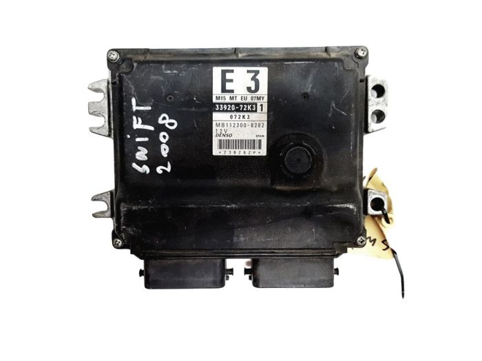 DENSO サッカー 4x NEW Genuine Suzuki Denso ALTO 09-16 Spark Plug Iridium