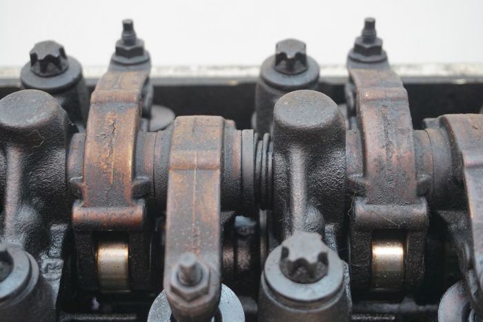 Cylinder Head 0200AR 9627748110 Z04 1.4 8v KFX Peugeot 206