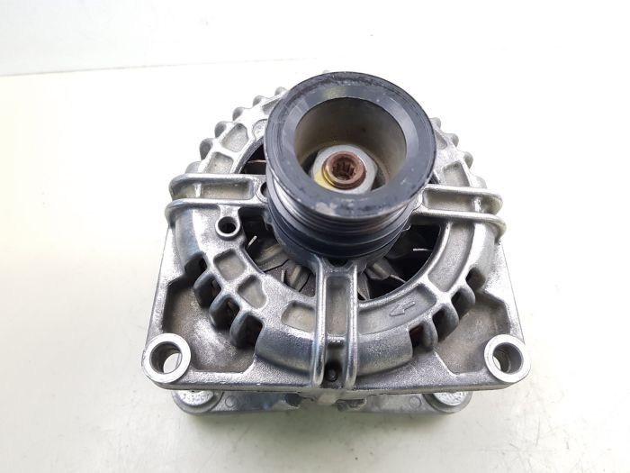 あ Alternator 13229985 Bosch 0124425050 Opel Astra Zafira 120A
