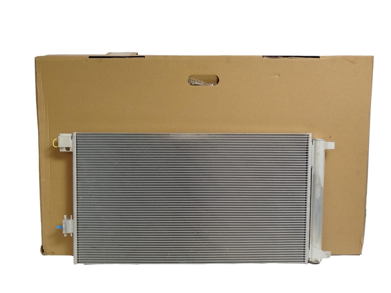 Air Conditioning Condenser New Original 921004366R Dacia main product photo