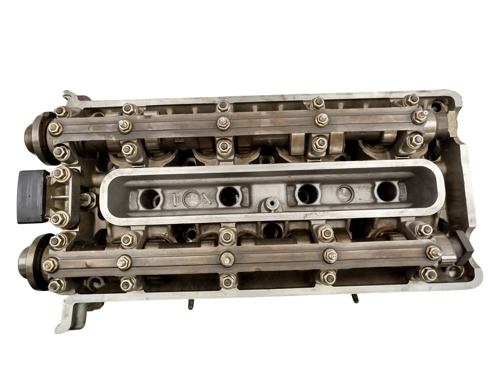 Cylinder Head BMW 1729331 3.0 V8 308S1 2 main product photo