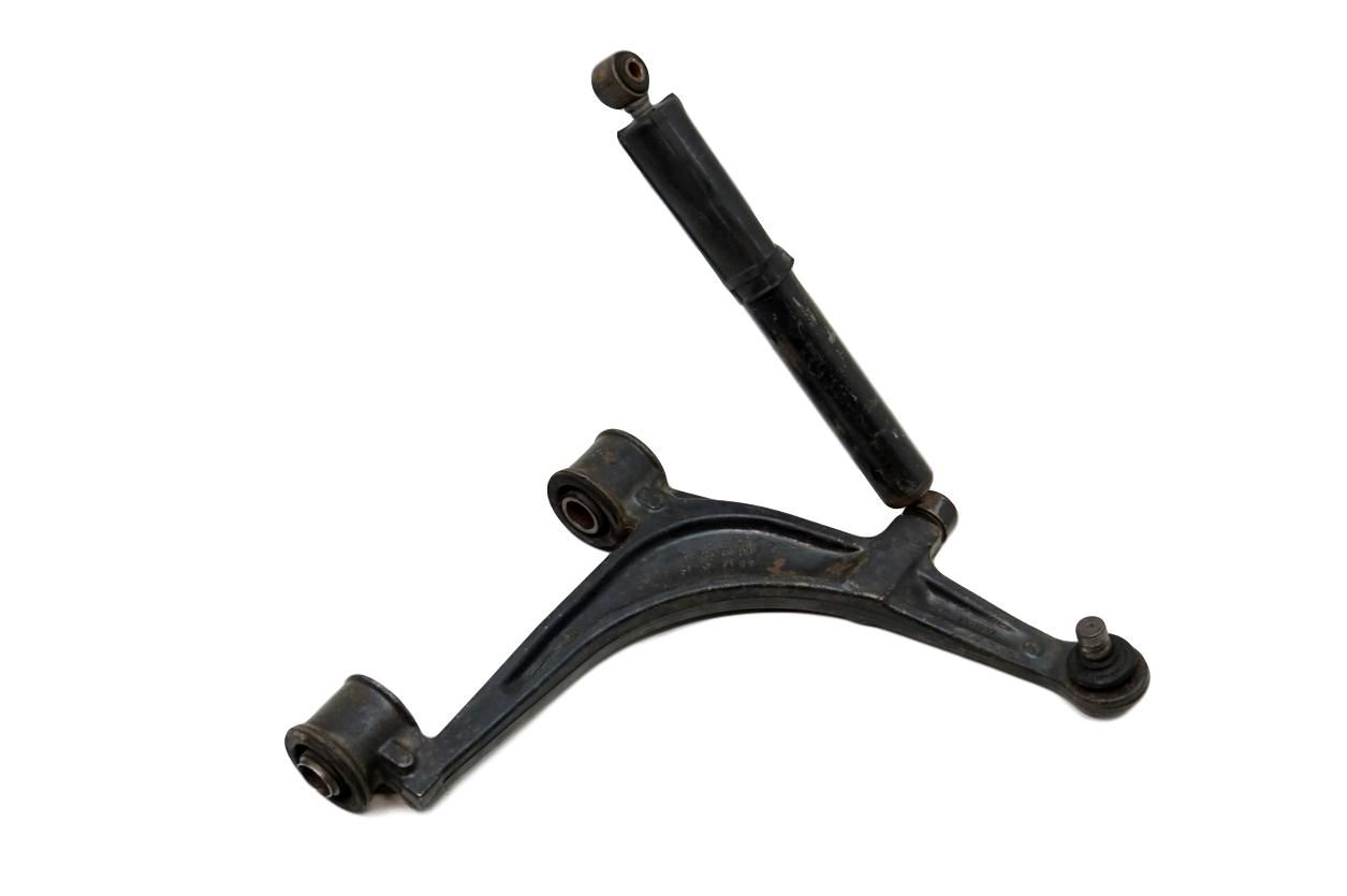 Suspension Arm Right Lower 8200767825 7701056969 Master 2 Interstar Movano 22mm Renault Opel Nissan main product photo