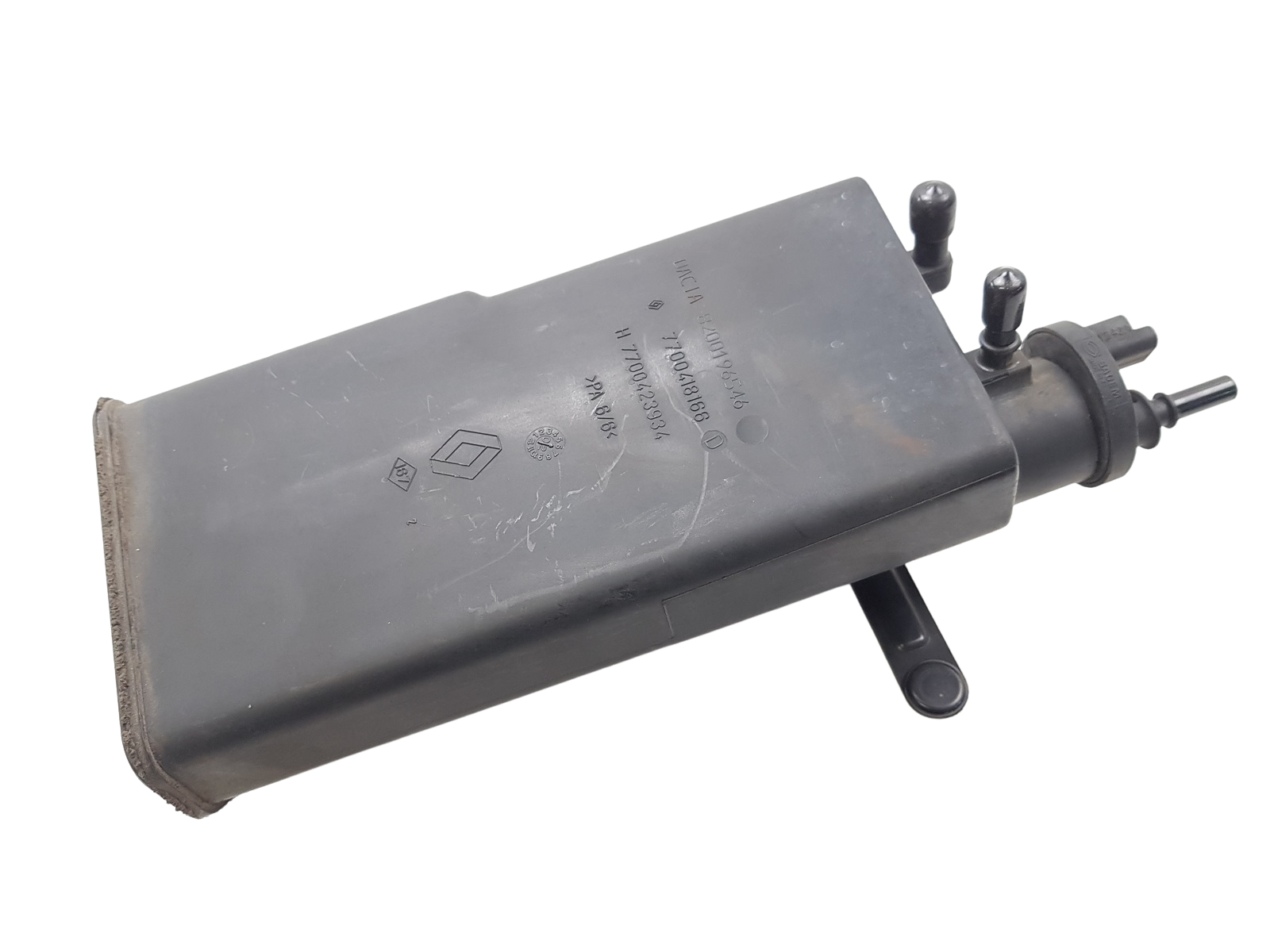 Carbon Filter Dacia Renault 8200196546 7700418166 main product photo