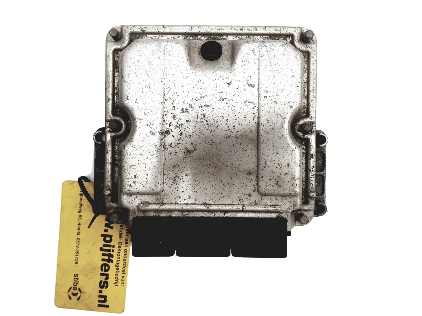 Controller 0281010556 8200153946 8200095416 Renault Bosch 12424 main product photo