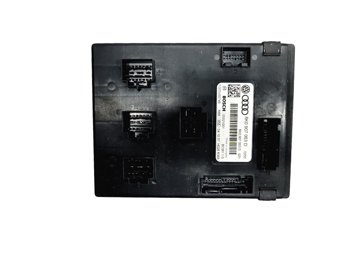 Controller 8K0907063D F005V00749 Audi Bosch main product photo
