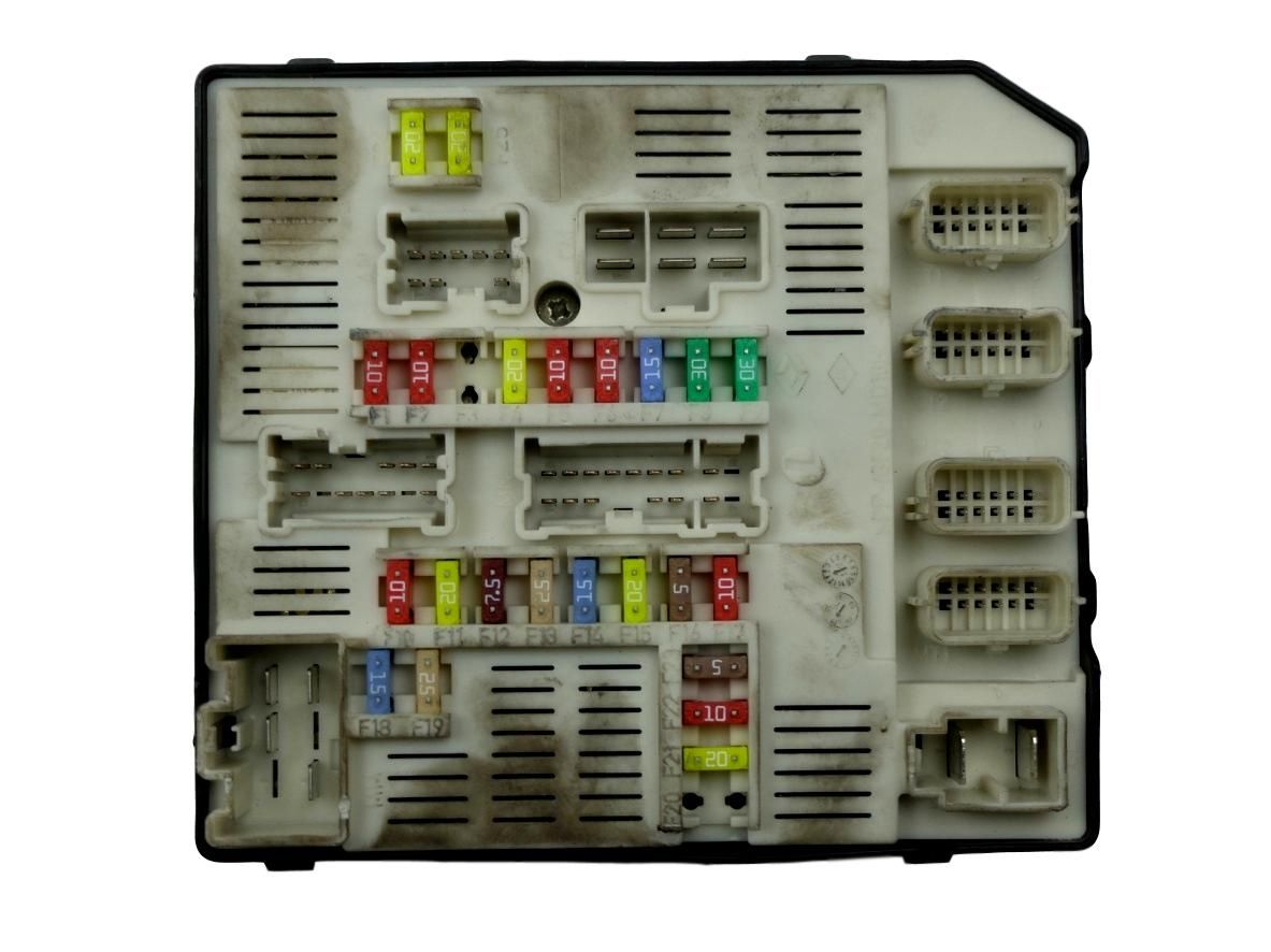 Controller USM 40 BD95 L1 284B61871R Renault 1126 main product photo