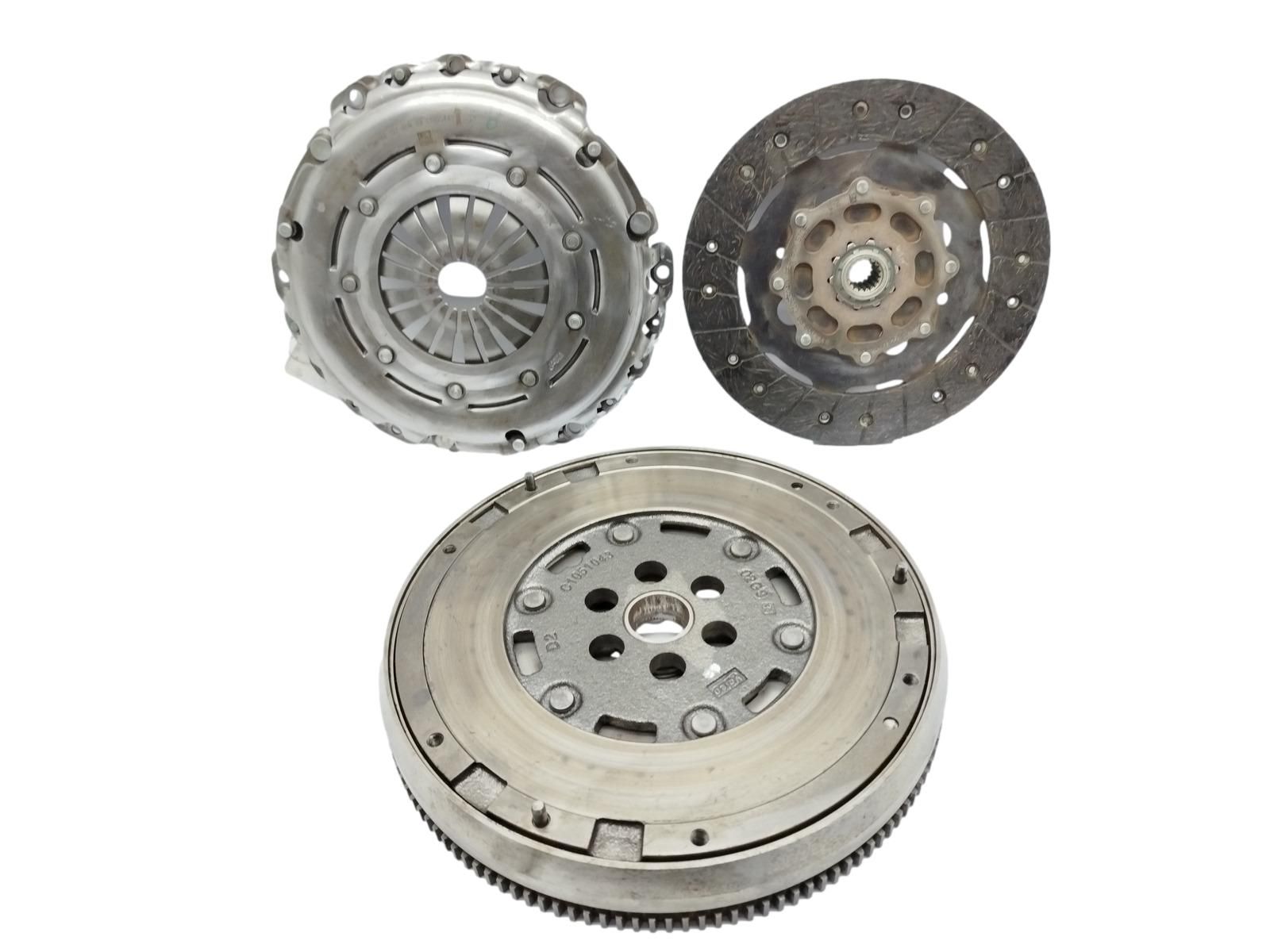 Dual Mass Wheel+ Clutch 9813701180 1623846280 Citroen Peugeot 1.2 main product photo