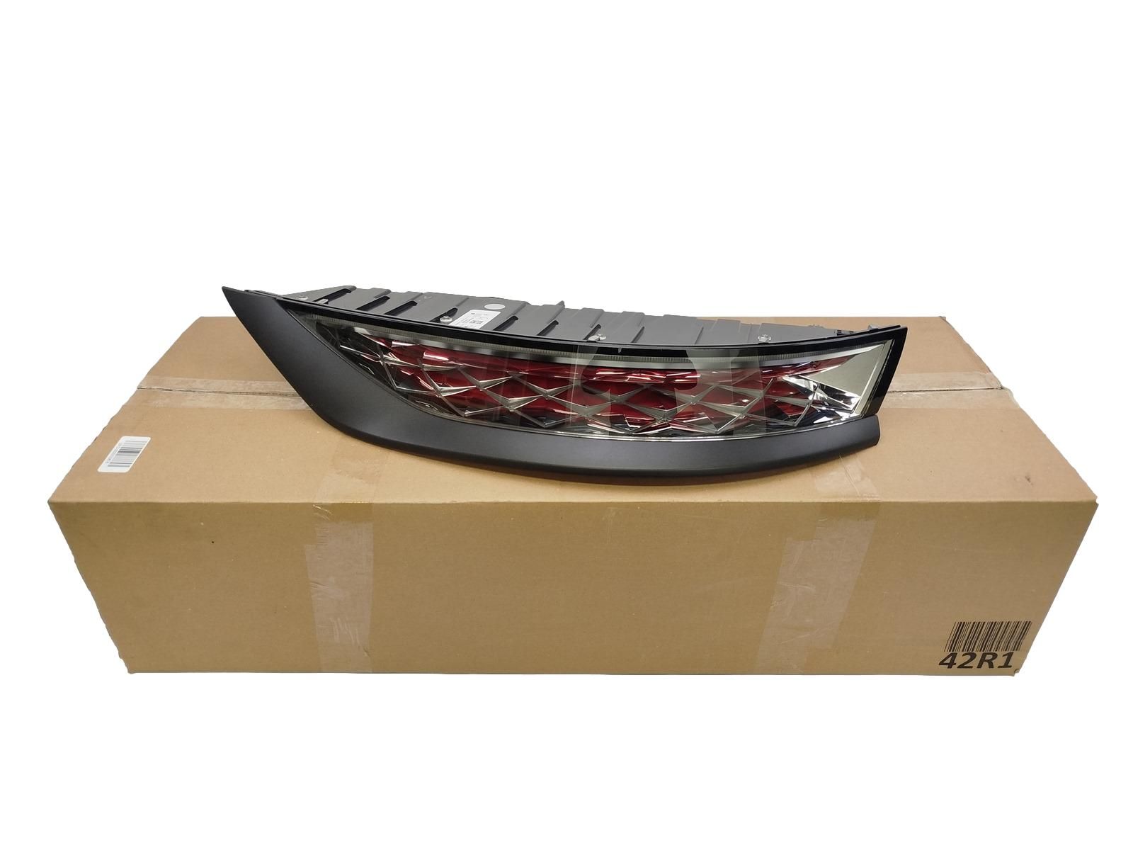 Lamp Right Rear Original 9824986480 Citroen DS7 - new