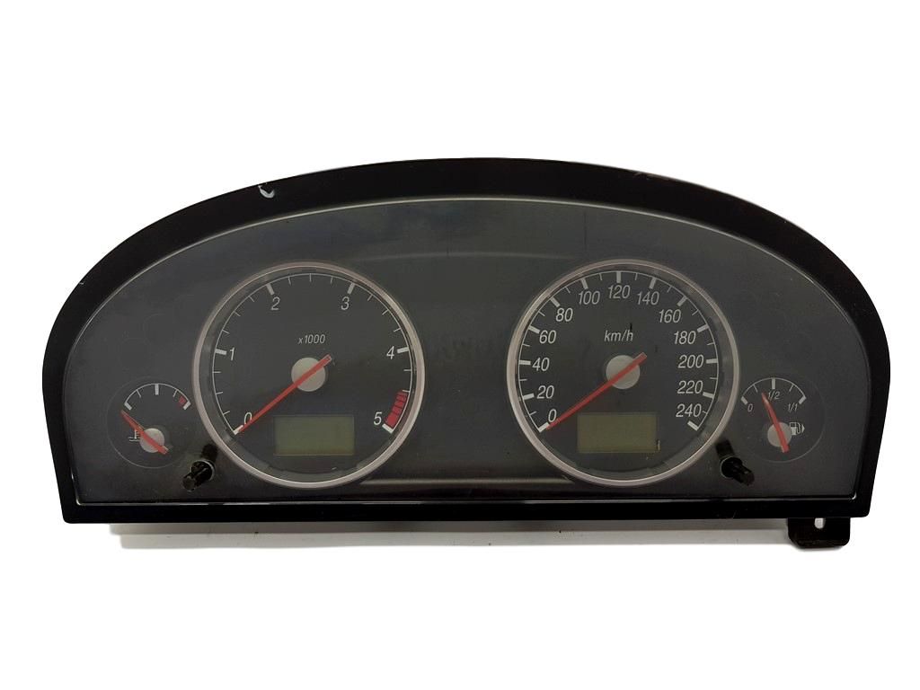 Speedometer/Instrument Cluster Ford Mondeo 1S7F-10849-GE 1S7F10849GE 10262 main product photo