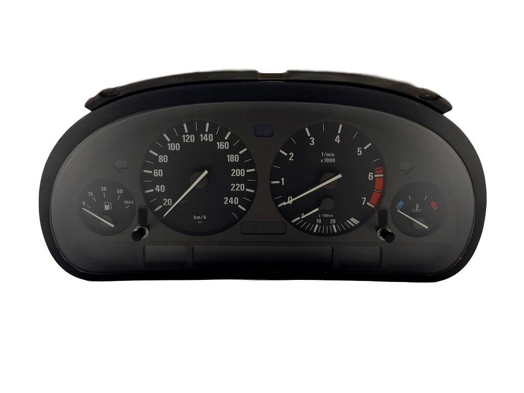 Speedometer/Instrument Cluster BMW E39 E38 E53 62118370083 008630030 main product photo