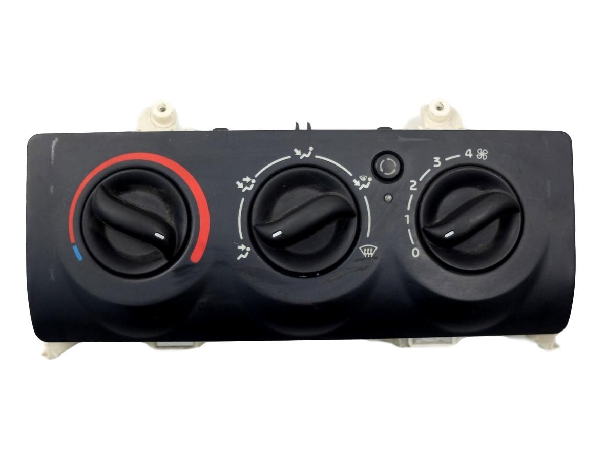 Heater Control Unit Clio 2 8200147157 7701051261 Renault Valeo 10303 main product photo