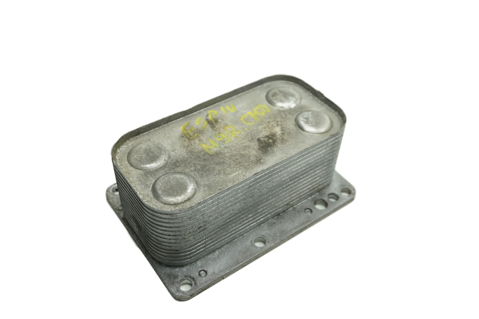 Engine Oil Coolerr 8200781898 6790972560 2,0 dci Renault main product photo