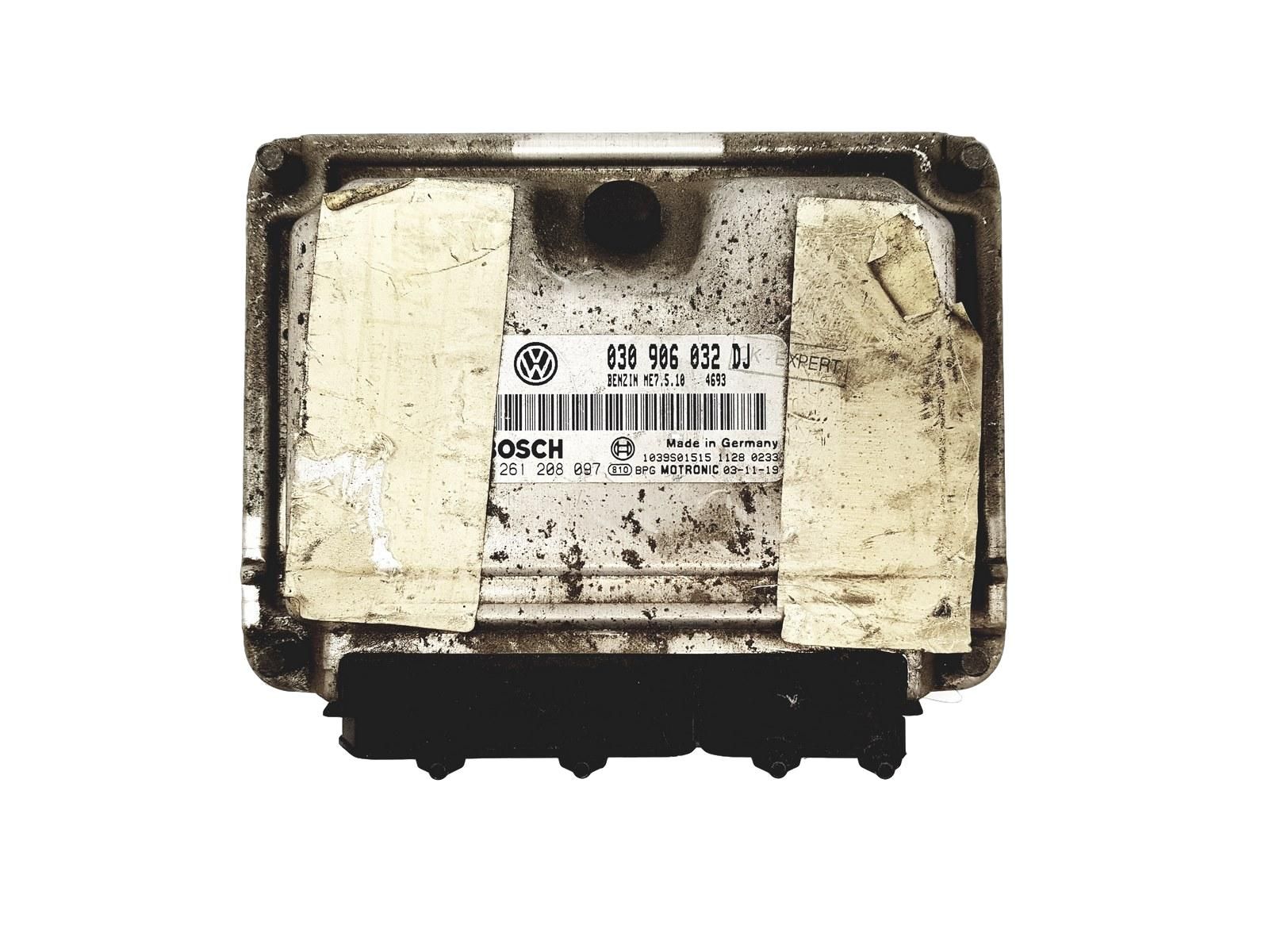 Controller 030906032DJ 0261208097 Seat VW Bosch 15726 main product photo