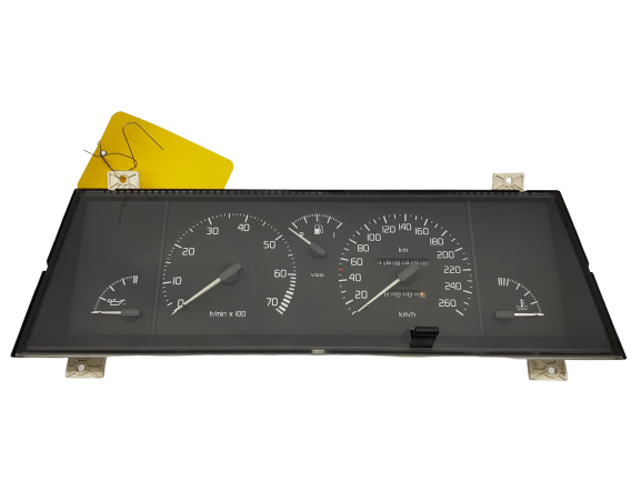 Speedometer/Instrument Cluster Renault Safrane 7700811155 Q 110008491002 VDO main product photo