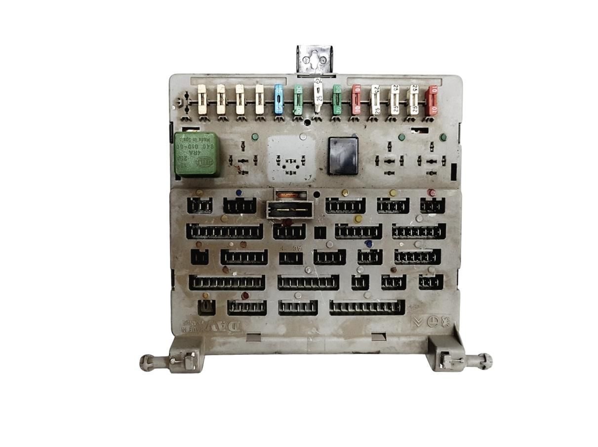 Controller  BSI Peugeot 309 DAV main product photo