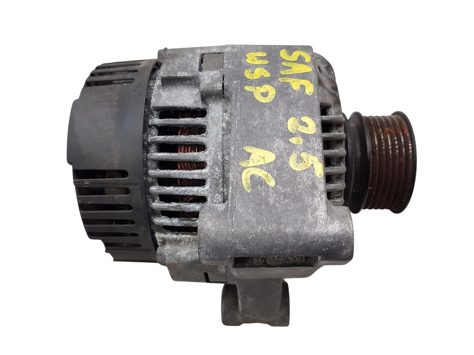 Alternator Renault Volvo 2541809A 7701499612 120A Valeo main product photo