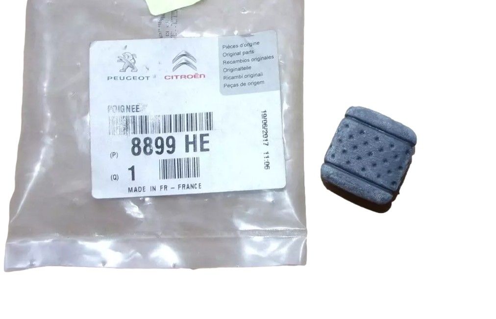 Plug New Original 8899HE 8899.HE Citroen Peugeot main product photo