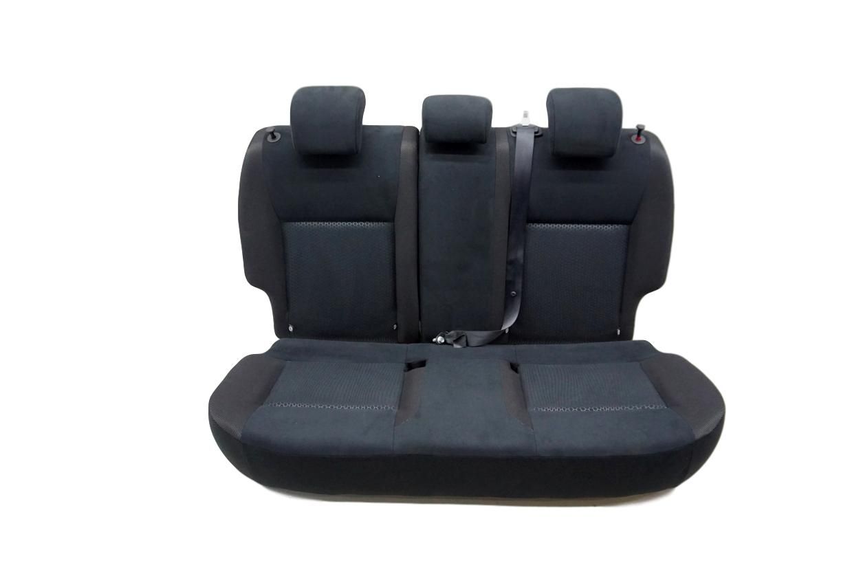 Rear Seat Rear Nissan Juke main product photo