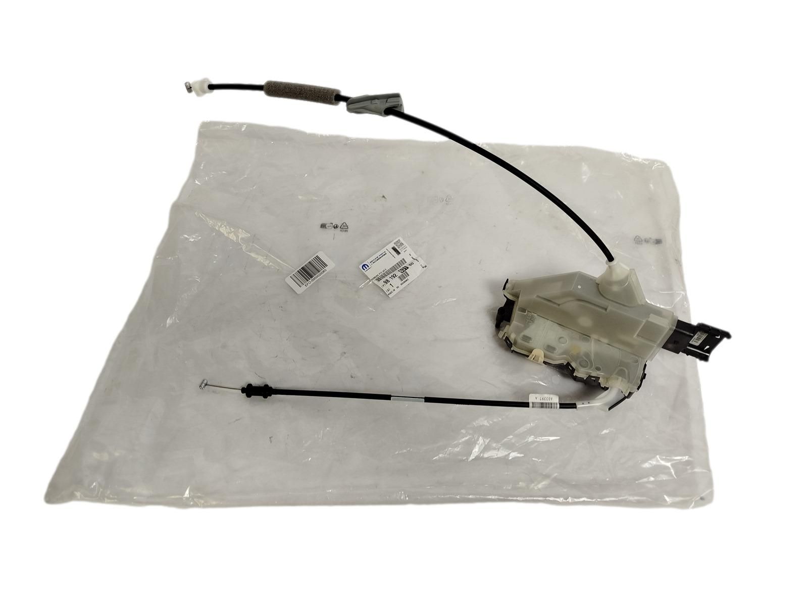 Door Lock Mechansim Right Front Original 9819263180 Peugeot Citroen main product photo