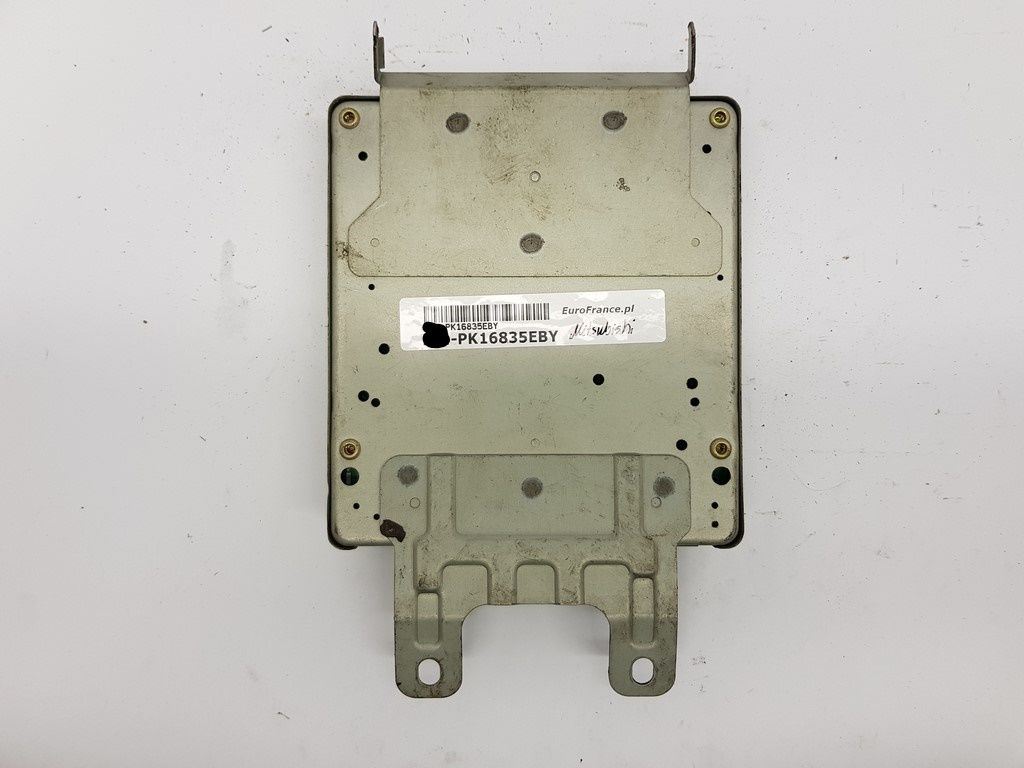 Engine Controller Mitsubishi MD362115 E2T72671 main product photo