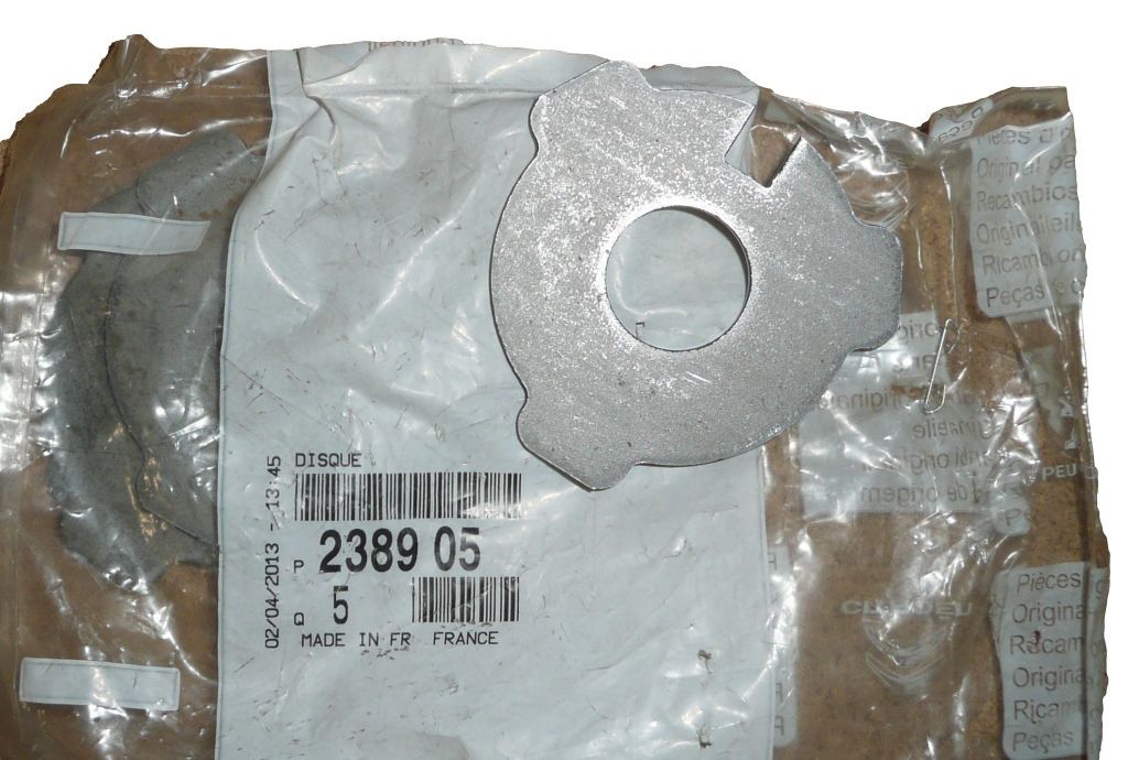 Plug New Original 2389.05 238905 Citroen Peugeot main product photo