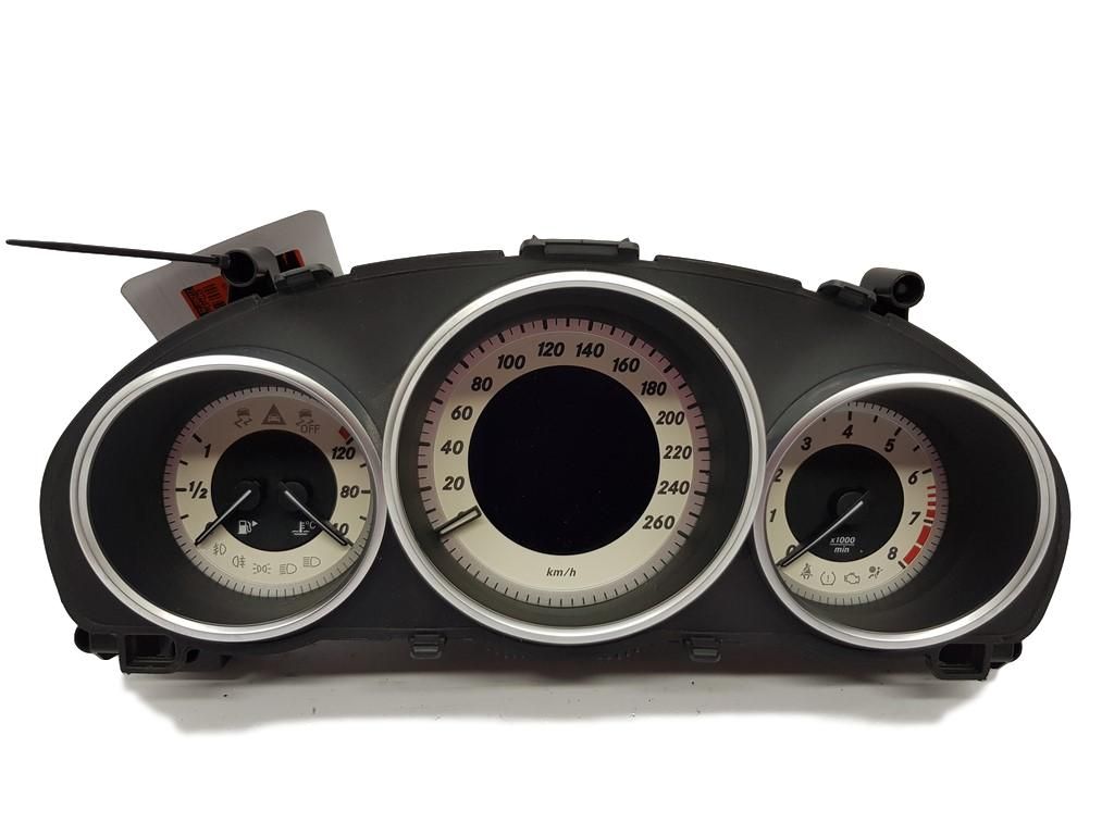 Speedometer/Instrument Cluster Mercedes E W212 A2129000725 main product photo