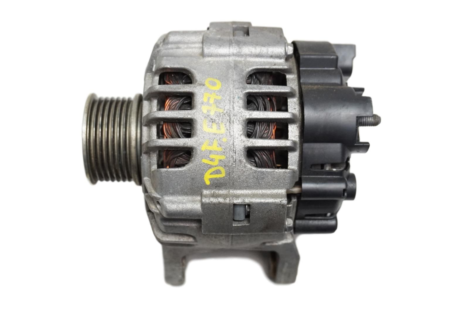 Alternator 8200654541-C TG9B042 1,2 16v Renault Valeo main product photo