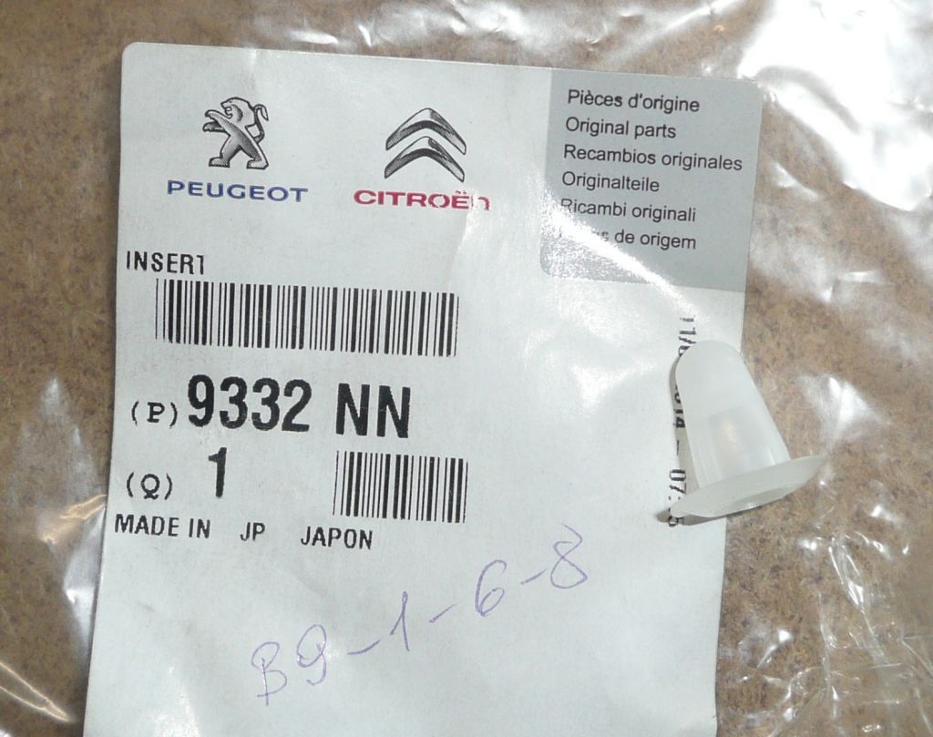 Fixing Pin New Original 9332.NN 9332NN Citroen C1 main product photo