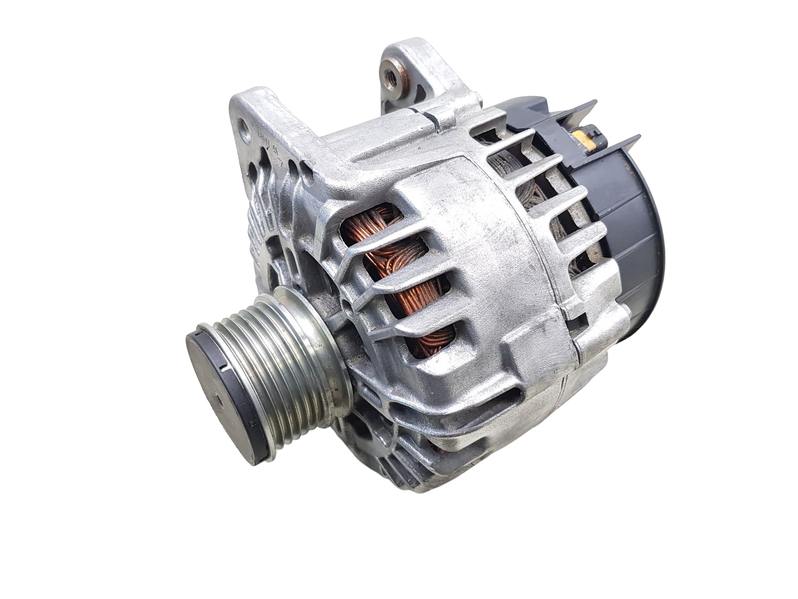 Alternator 231000026R-C TG15C146 Valeo Renault 1.5 dCi 0km main product photo