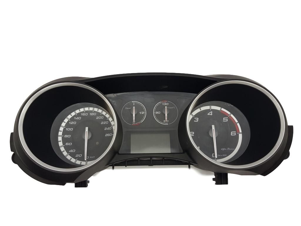 Speedometer/Instrument Cluster Alfa Romeo Giulietta 50521957 A2C32419300 18104 main product photo