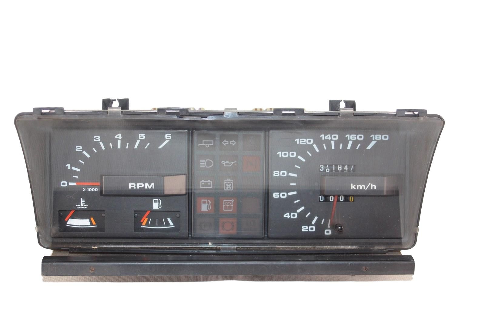 Speedometer/Instrument Cluster Range Rover Diesel 4588 MFS1012/00 main product photo