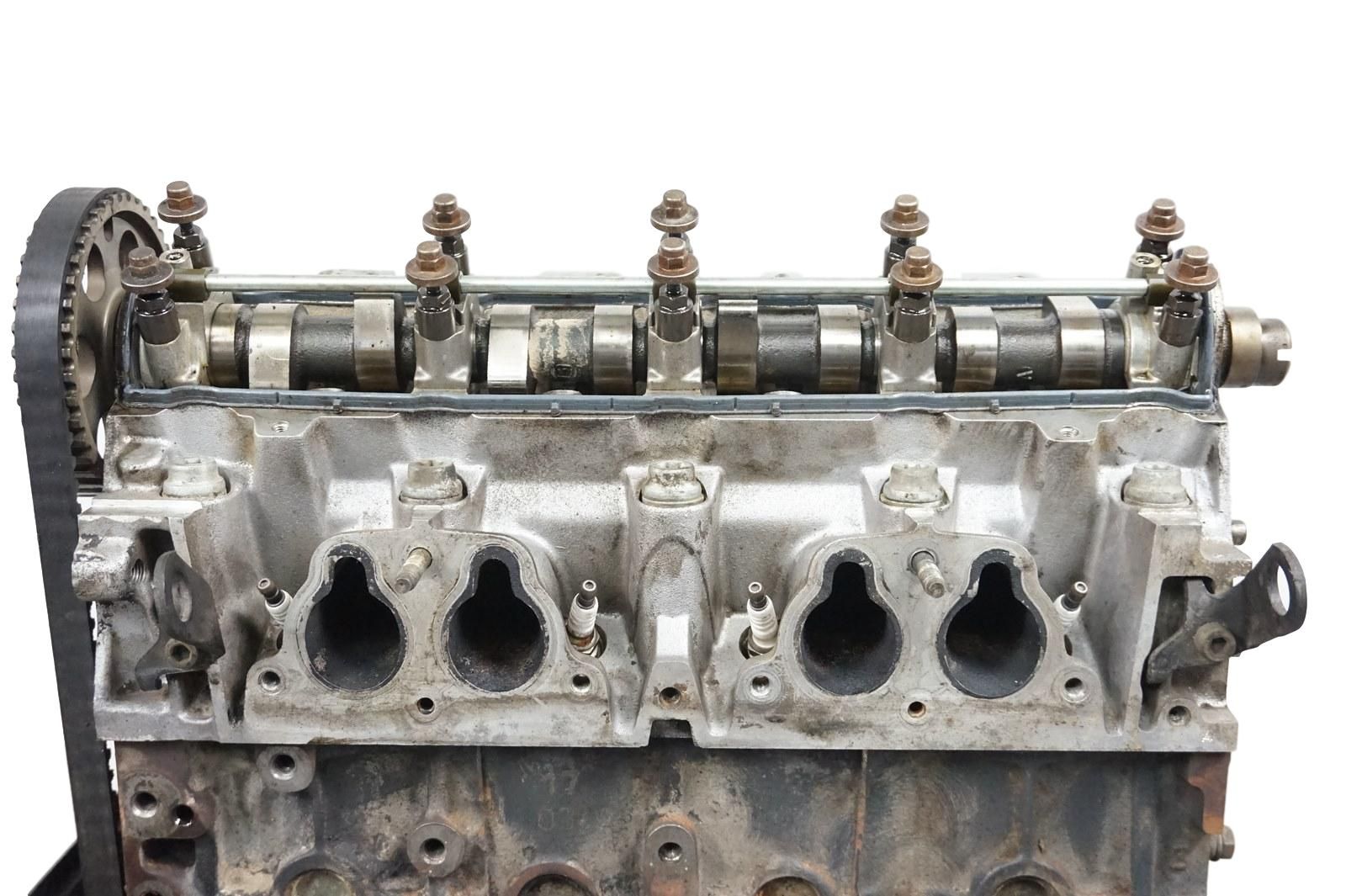 Cylinder Head 2,0 8v RFX HU10 Citroen Peugeot main product photo