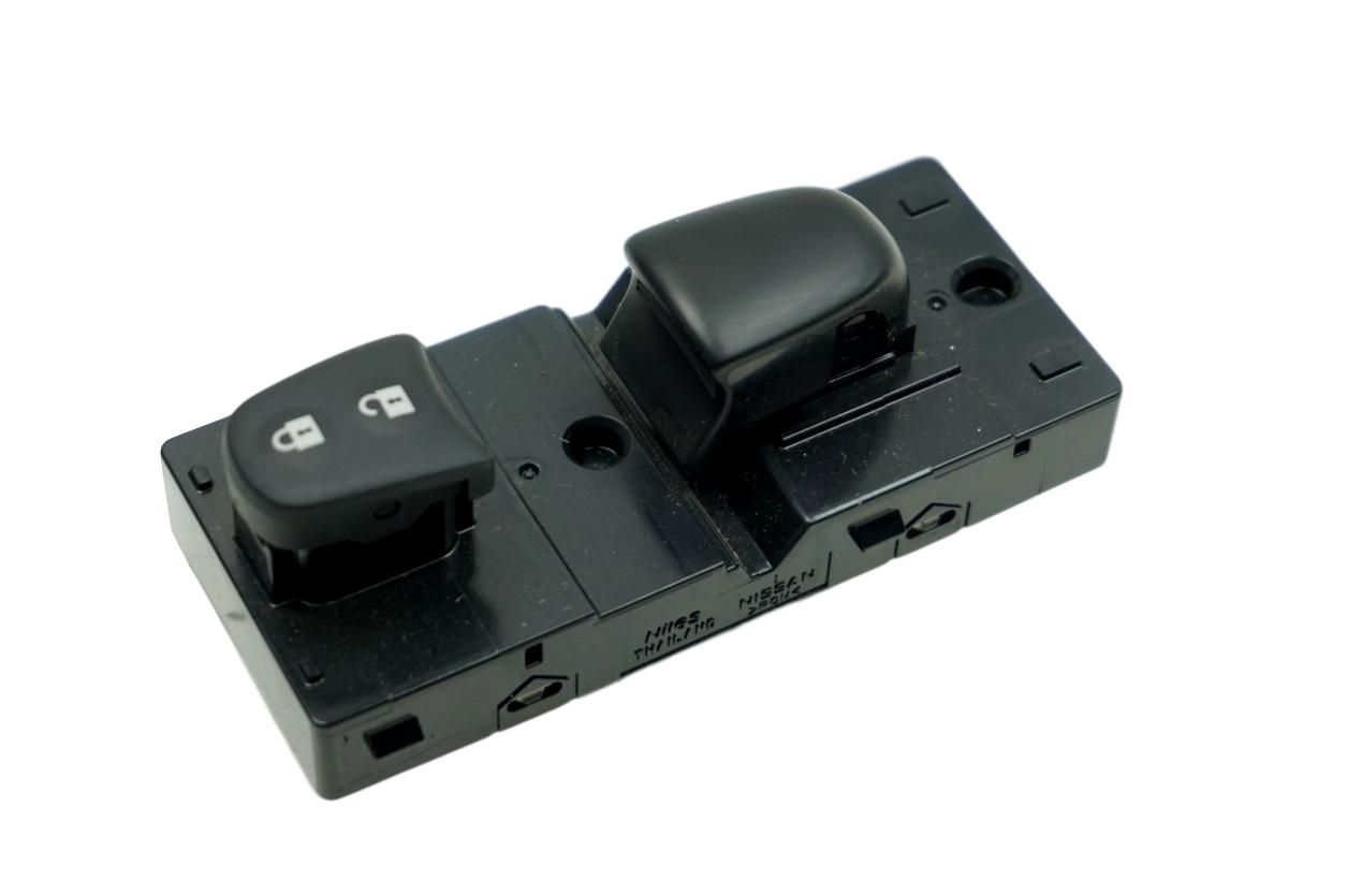Window Opening Control Right Qashqai Nissan main product photo