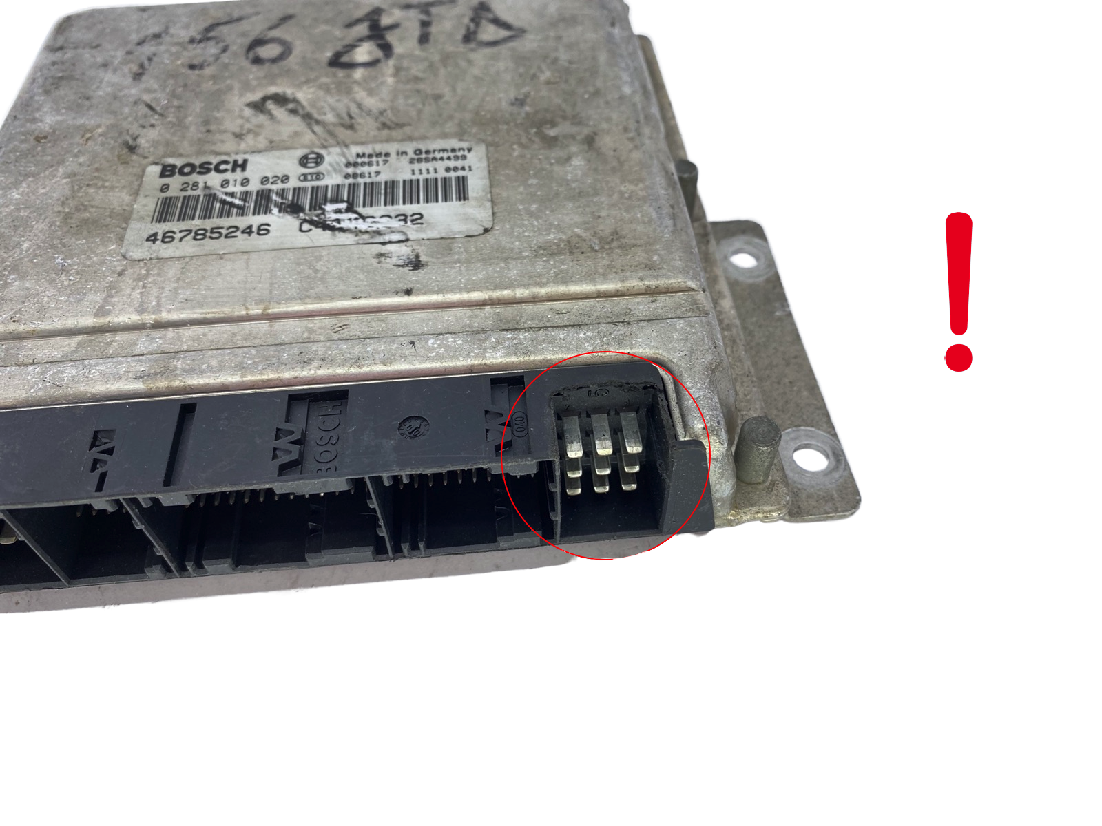 Controller 46785246 0281010020 C424C932 Alfa Romeo Bosch 53940 main product photo